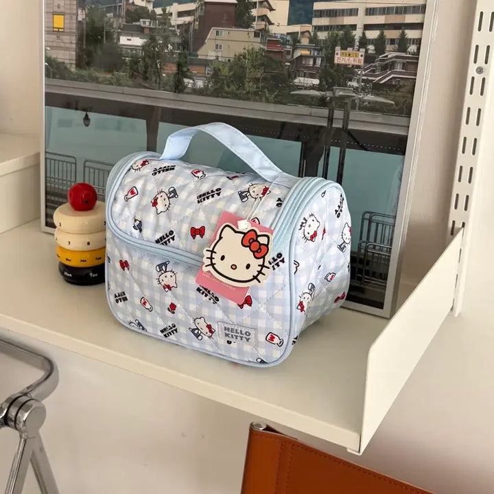 [BUNJANG] Hello Kitty Hook Cosmetic Pouch Travel Bag Sky Blue / 헬로키티 후크형 코스메틱 파우치백 여행용 파우치 스카이블루