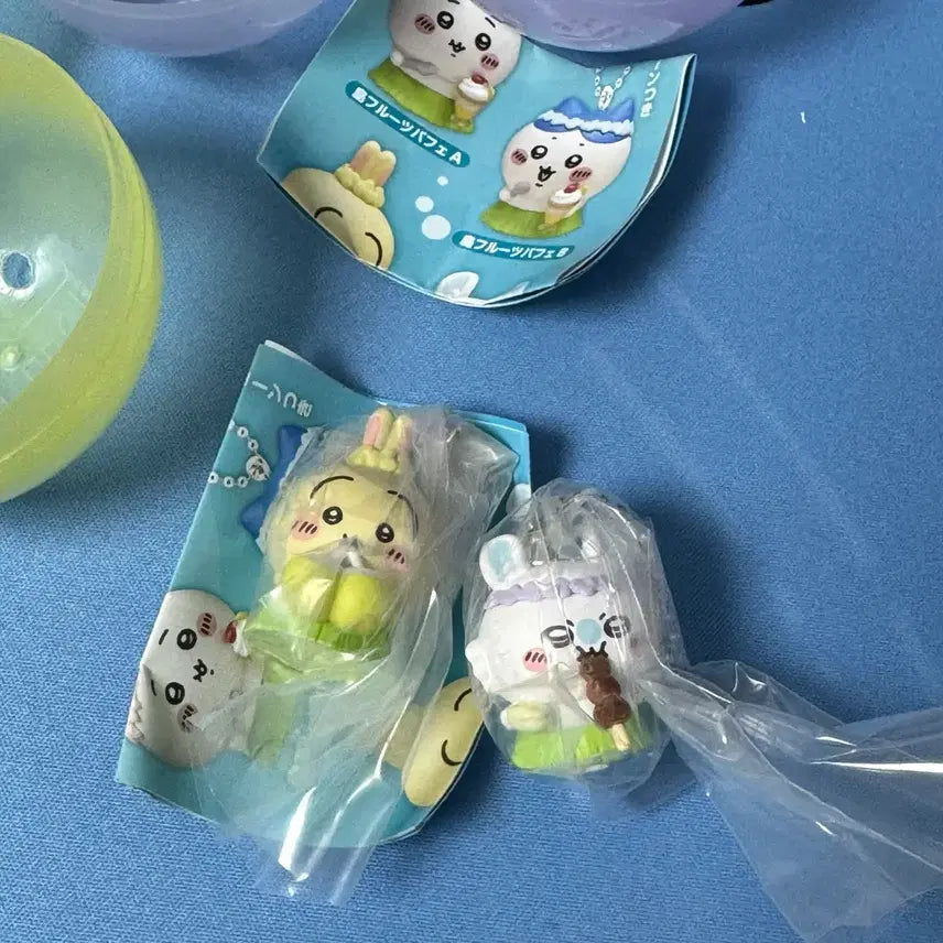 [BUNJANG] Chiikawa Tabemono Gacha Usagi &amp; Momonga Bundle Set / 치이카와 타베모노 가챠 우사기,모몽가 일괄