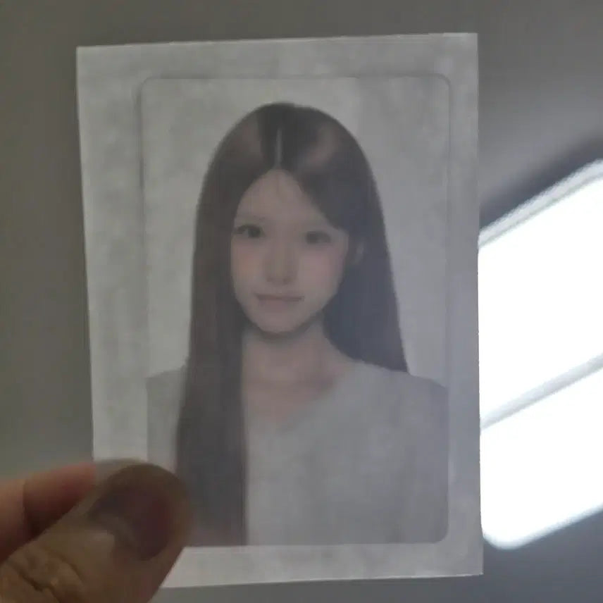 [BUNJANG] RESCENE Zena Basic CU Bread Photocard / CU 리센느 빵 포토카드(제나 기본)