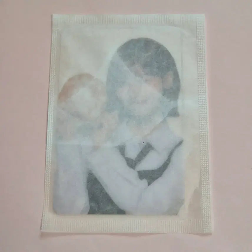 [BUNJANG] CU Lisanne Bread Mei Photocard (Sealed) / 미개봉) CU 리센느 빵 메이 포토카드