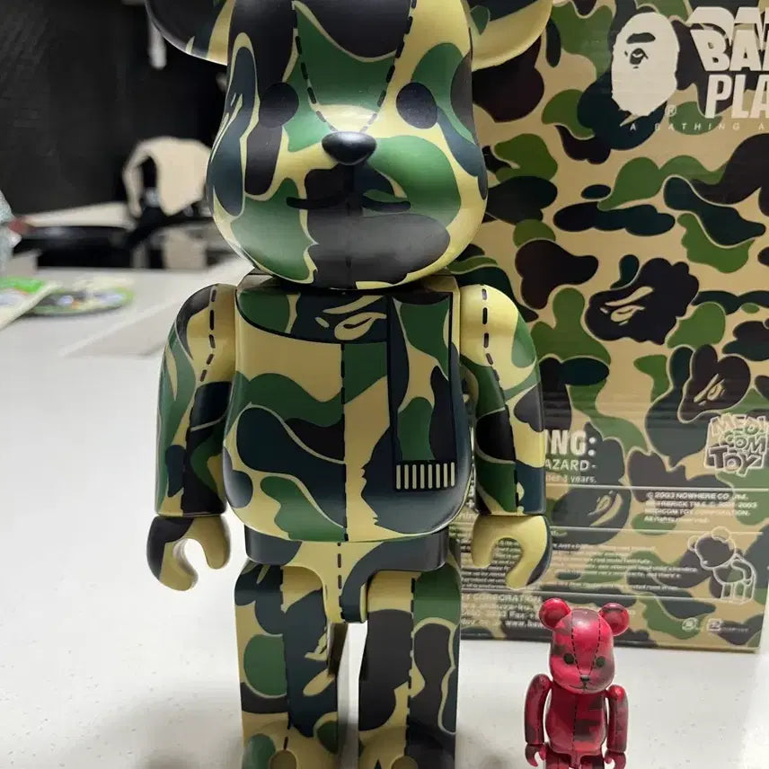 [BUNJANG] BAPE x BE@RBRICK 400% Camo Green 2003 First Edition / 베이프 베어브릭 400% 카모그린 - 2003년 초판