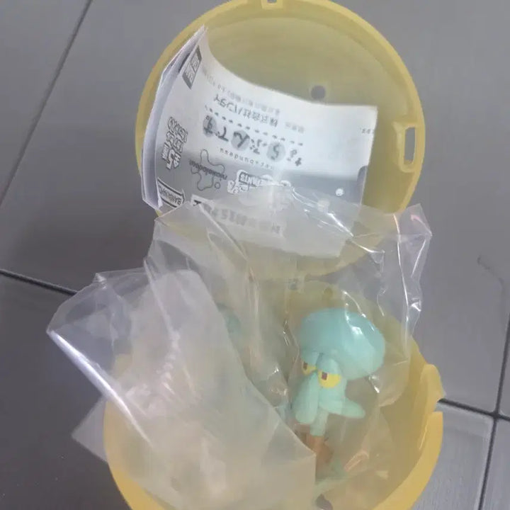 [BUNJANG] SpongeBob SquarePants Sandy Cheeks Figure / 스폰지밥 나라분데스 징징이
