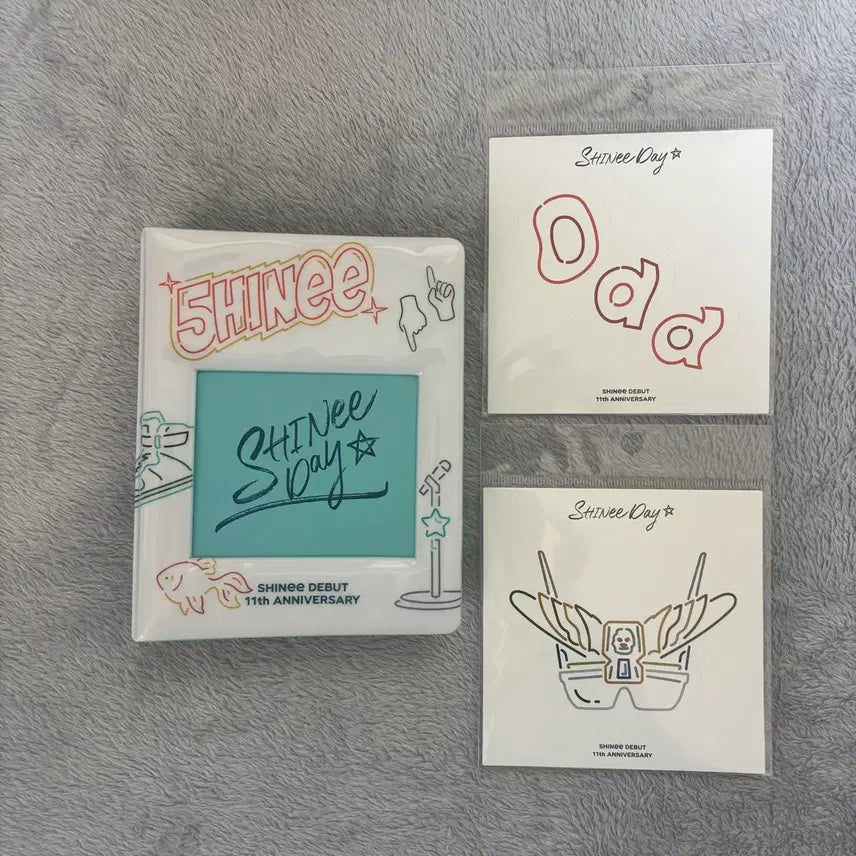 [BUNJANG] SHINee 11th Anniversary Photocard Binder &amp; Sticker Bundle Set / 샤이니 11주년 포카바인더 포토카드앨범 스티커 일괄