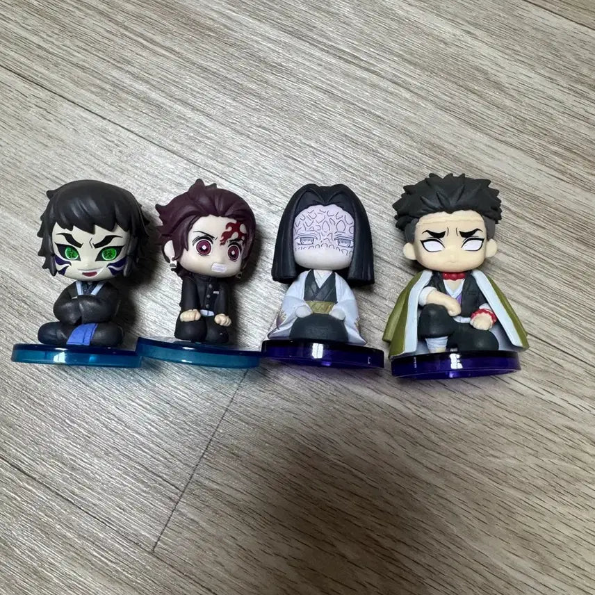 [BUNJANG] Demon Slayer Mini Figures 15-Piece Bundle Set / 귀멸의칼날 미니피규어 15종 일괄로팝니다