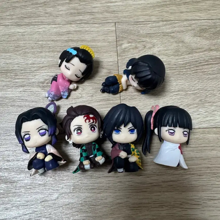 [BUNJANG] Demon Slayer Mini Figures 15-Piece Bundle Set / 귀멸의칼날 미니피규어 15종 일괄로팝니다
