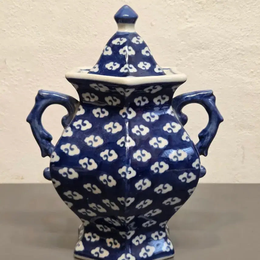 [BUNJANG] Hong Kong Ceramic Jar with Hexagonal Lid / 홍콩 6각 뚜껑 도자기