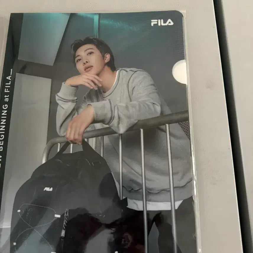 [BUNJANG] BTS Fila L Folder / 방탄소년단 휠라 L파일