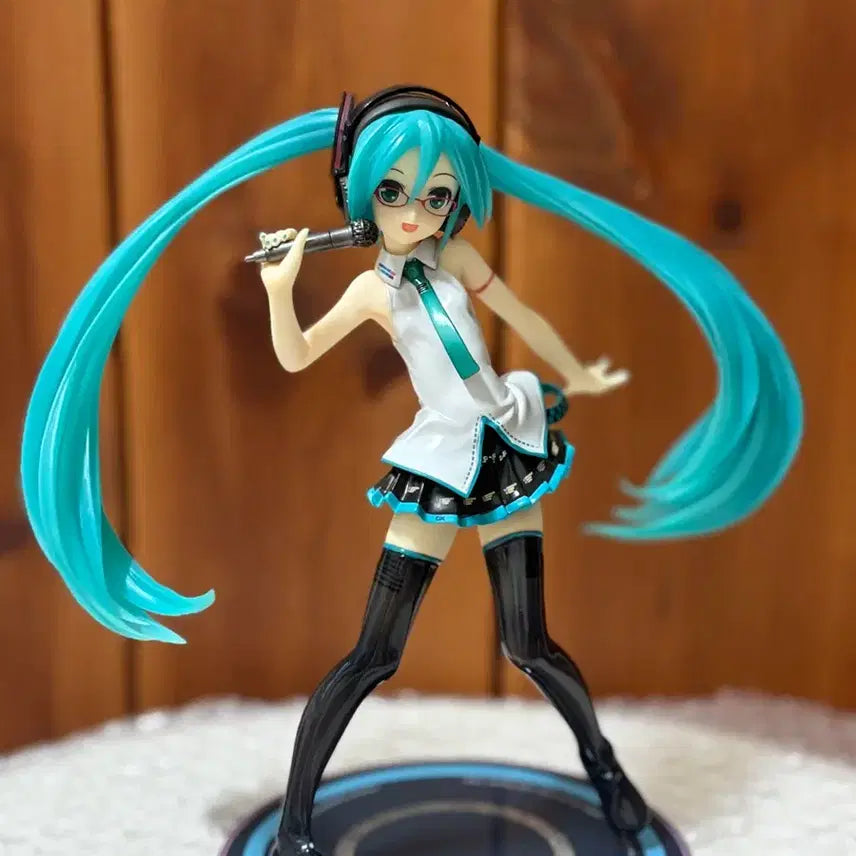 [BUNJANG] Good Smile Hatsune Miku Lat式 Figure / 굿스마일 하츠네 미쿠 lat식 피규어