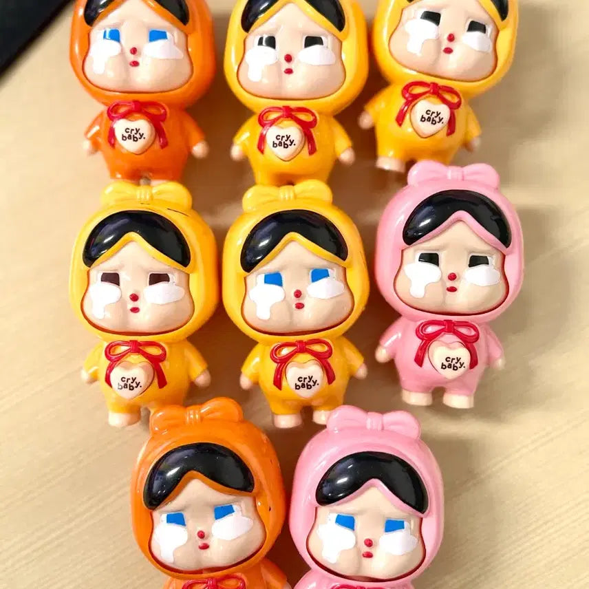 [BUNJANG] Crying Baby Miniature Figures Bundle Set / cryingbaby크라잉크라이울보베이비 인형뽑기미니어쳐처피규어miniaturefigure 처분(일괄)