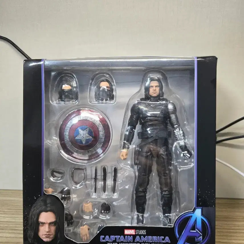[BUNJANG] Mafex Winter Soldier Action Figure / 마펙스 윈터솔져 액션 피규어