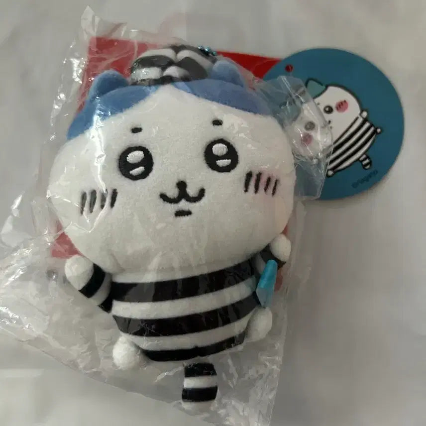 [BUNJANG] Chiikawa Hachiware Prisoner Mascot / 치이카와 하치와레 죄수 마스코트