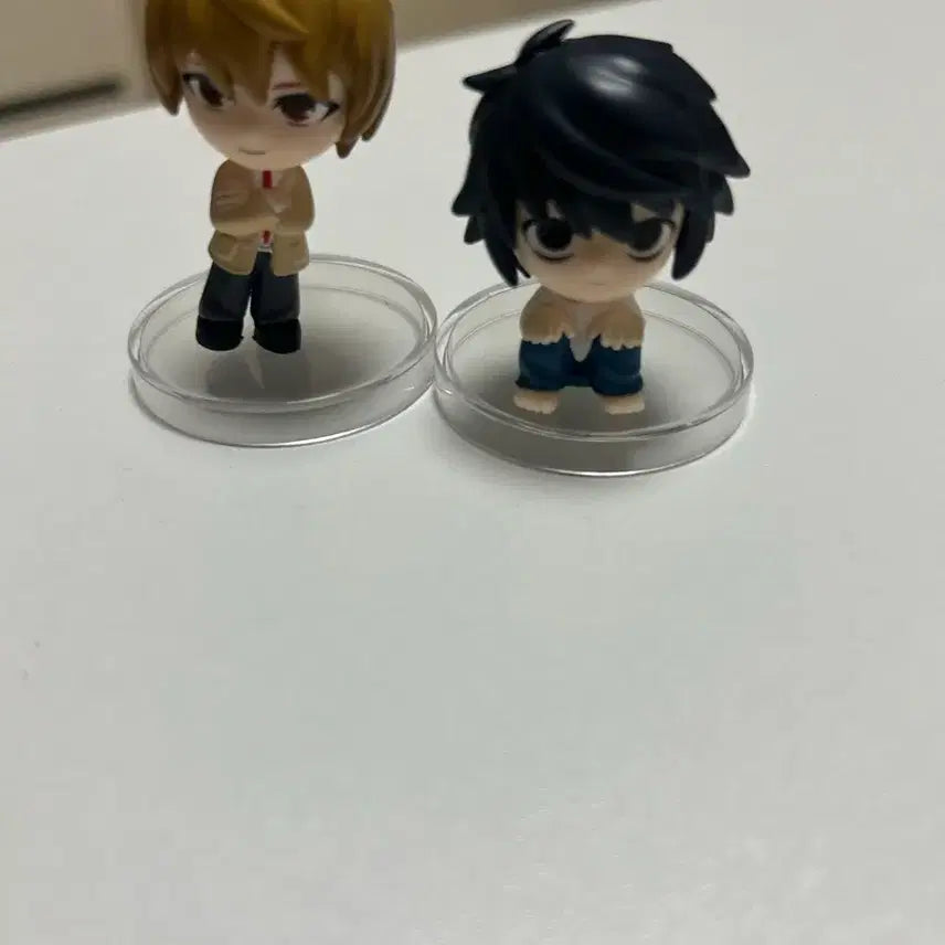 [BUNJANG] Death Note Gacha Figure Set: L &amp; Light / 데스노트 가챠 엘, 라이토