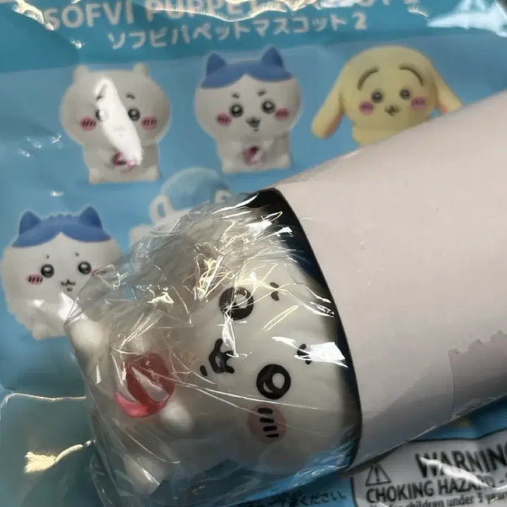 [BUNJANG] Chiikawa Hachiware Goods Bundle (Sofubi, Bookmark, Metal Charm, Schwarz Card) / 치이카와 하치와레 굿즈 일괄(소프비 / 책갈피 / 금속참 / 슈발츠카드)