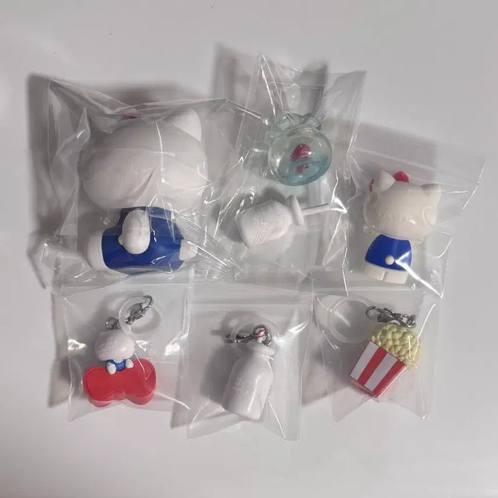 [BUNJANG] Hello Kitty Figure Set (Hyper, Mezcal) / 헬로키티 피규어 메지루시 히퍼 일괄