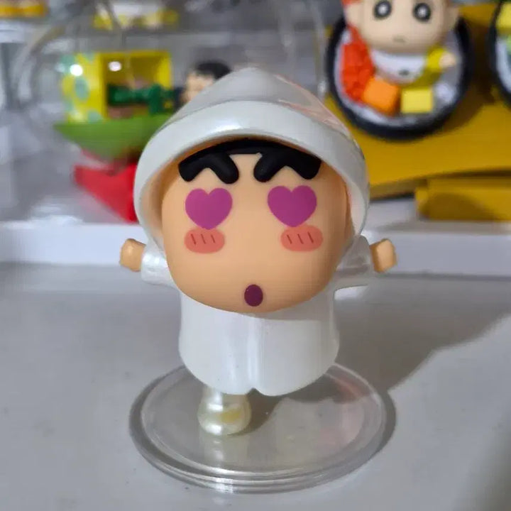 [BUNJANG] Crayon Shin-chan Raincoat Figure / 짱구는 못말려 레인코트 피규어 판매