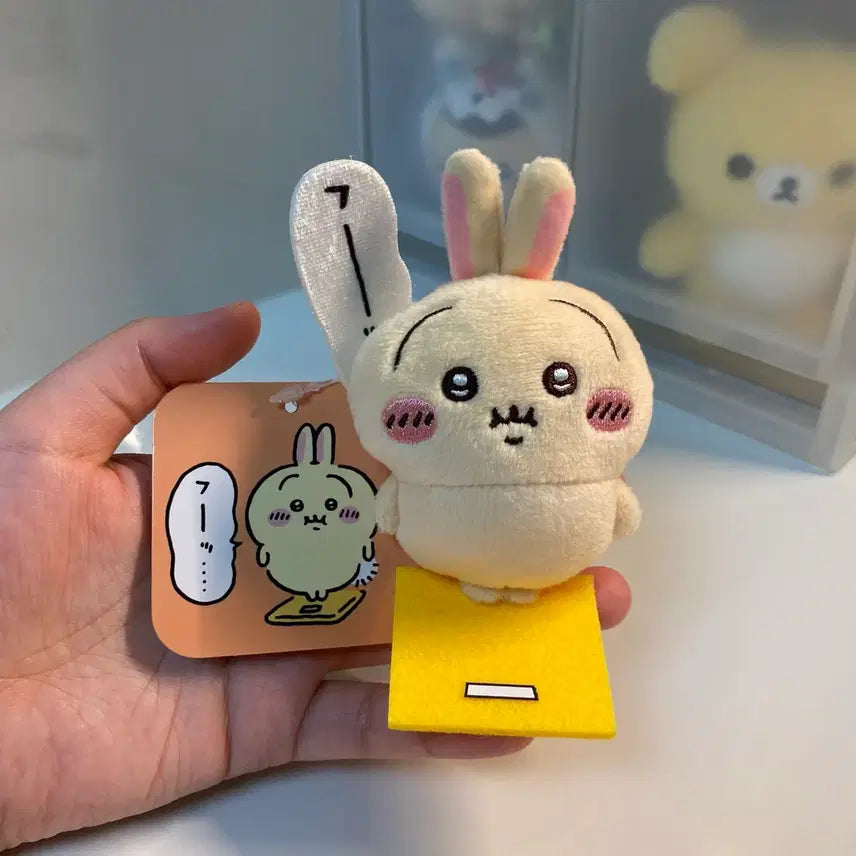 [BUNJANG] Usagi (Rabbit) Enamel Pin - Scale / [택O] 우사기 뱃지 - 체중계