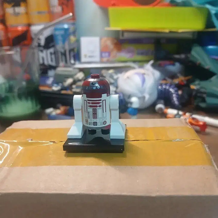 [BUNJANG] LEGO Star Wars R2-D2 Figure / 레고 스타워즈 R2-D2 피규어