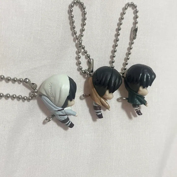 [BUNJANG] Attack on Titan Levi Cleaning Uniform Version Gacha Bundle Set / 일괄) 리바이 대롱 가챠 청소 리바이 대롱가챠 진격거 진격의 거임
