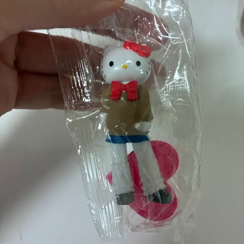[BUNJANG] Long-Legged Hello Kitty Style-Up Figure Collection / 롱다리 헬로키티 스타일업 피규어 컬렉션