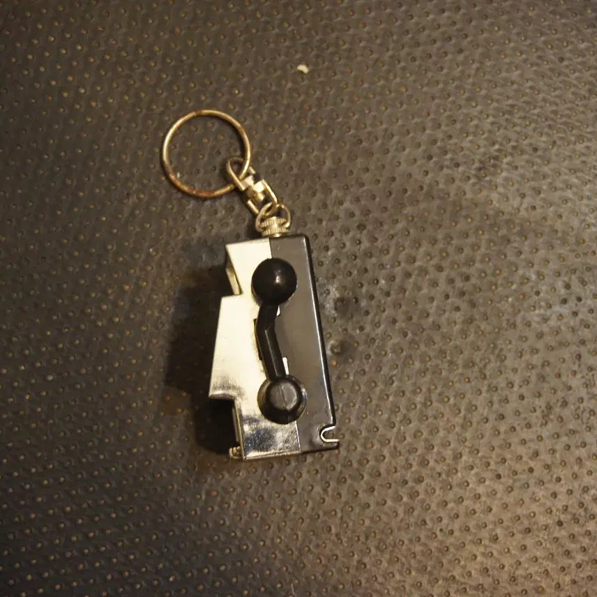 [BUNJANG] Vintage Slot Machine Lighter / 9101근대사 빈티지슬롯머신라이타 라이터 빈티지소품 엔틱인테리어소품 클래식고전완구고전장난감 빈티지장난감 레트로소품UU