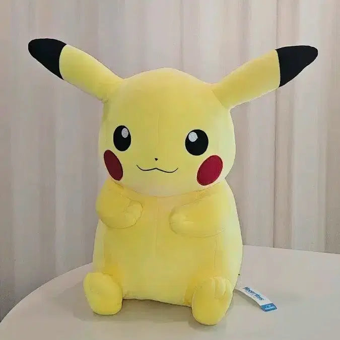 [BUNJANG] Large Pikachu Plush Toy / 대형 피카츄 인형