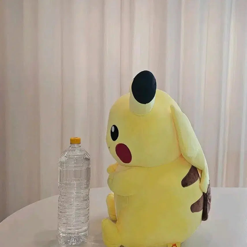 [BUNJANG] Large Pikachu Plush Toy / 대형 피카츄 인형