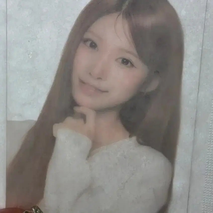 [BUNJANG] CLASS:y JEANNE Photocard (CU Bread Collaboration) / CU빵 리센느 제나 포토카드