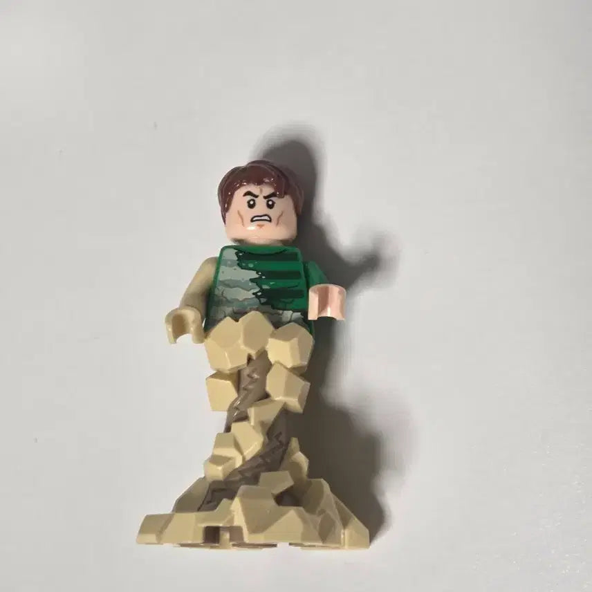 [BUNJANG] Lego Marvel Sandman Minifigure / 레고 마블 샌드맨 미니피규어 팝니다