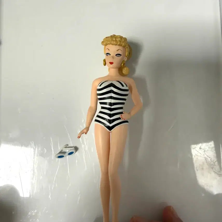 [BUNJANG] Pop Mart Barbie Figure / 팝마트 바비 피규어