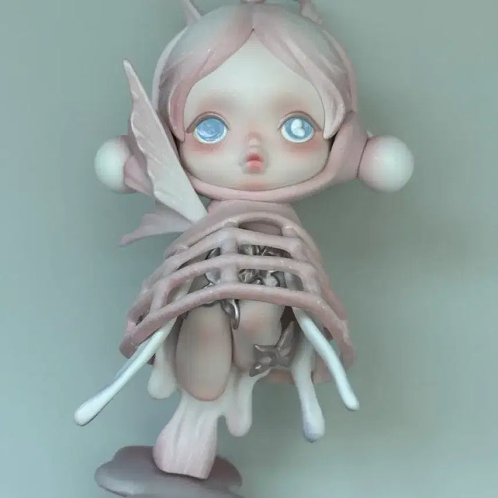 [BUNJANG] Pop Mart Skullpanda Paradox Butterfly Figure / 팝마트 스컬판다 패러독스 나비 피규어