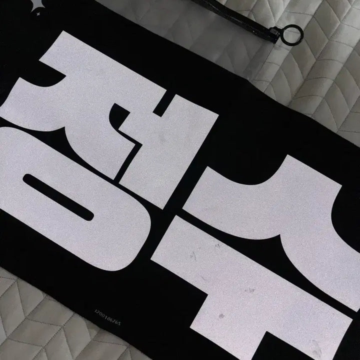 [BUNJANG] XDINARY HEROES Jinsu Slogan / 엑스디너리 히어로즈 엑디즈 정수 슬로건