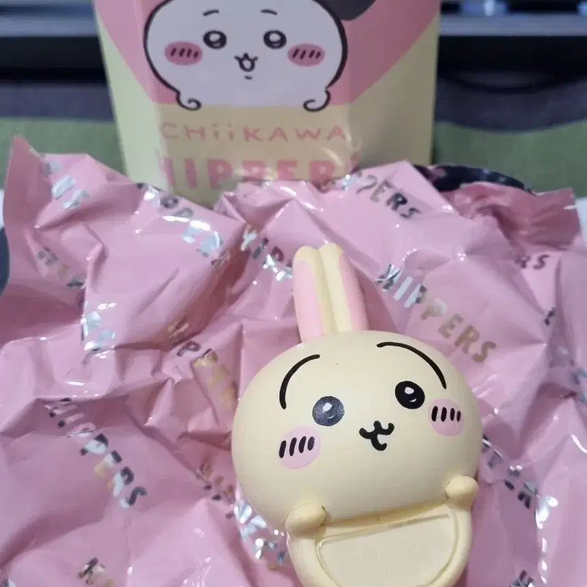 [BUNJANG] Chiikawa Usagi Rabbit "Najigwi" Hyper / 치이카와 먼작귀 우사기 토끼 히퍼