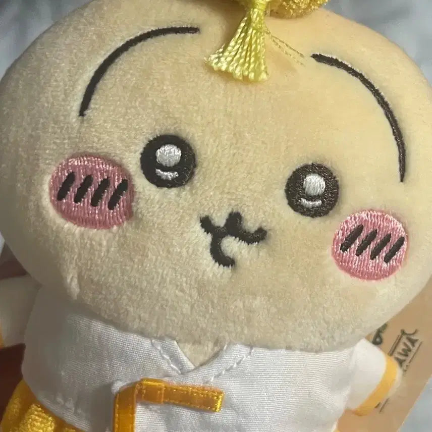 [BUNJANG] Cheekawa Hanbok Usagi Doll Mascot / 먼작귀 치이카와 한복 우사기 인형 양도 마스코트