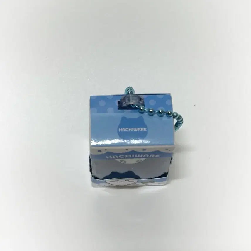 [BUNJANG] Hachiwara Choco Box Figure Keyring / 하치와레 초코박스 피규어 키링