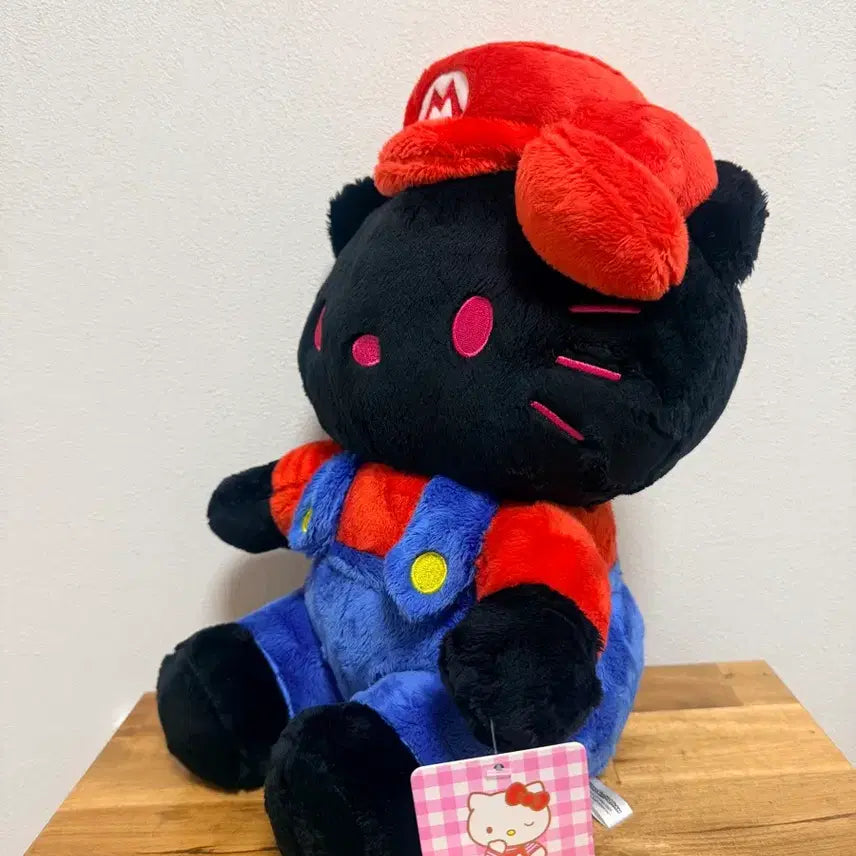 [BUNJANG] Mario x Hello Kitty Plush / 마리오 블랙 헬로키티 인형