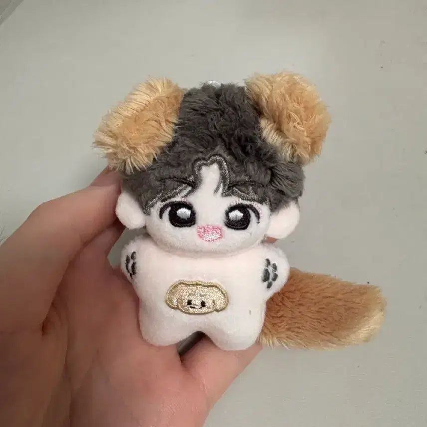 [BUNJANG] SEVENTEEN Mingyu 5cm Plush Doll / 세븐틴 민규 5cm 비공굿 솜인형