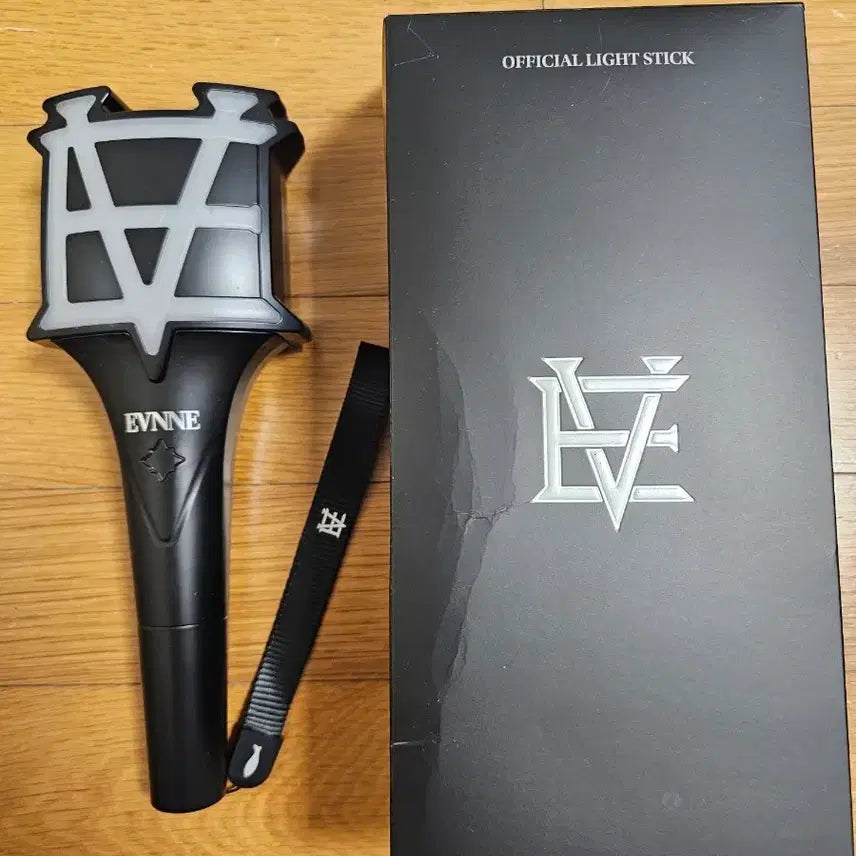 [BUNJANG] EVNNE Official Lightstick / 이븐 공식 응원봉