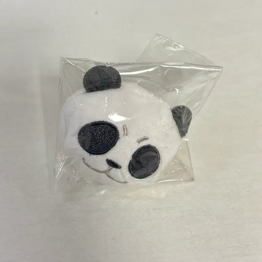 [BUNJANG] Jujutsu Kaisen Panda Plush Brooch / 주술회전 판다 인형 브로치 판매