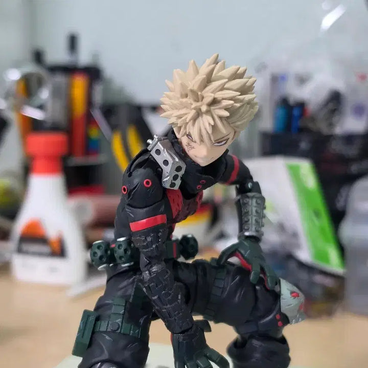 [BUNJANG] My Hero Academia Katsuki Bakugo Figure / 나의 히어로 아카데미아 바쿠고 피규어
