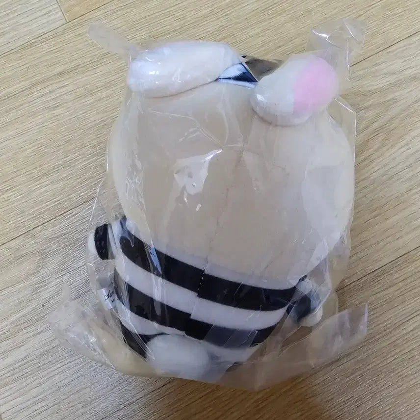 [BUNJANG] Chiikawa Usagi Prisoner Outfit Plush Doll / 죄수복 치이카와 감옥 우사기