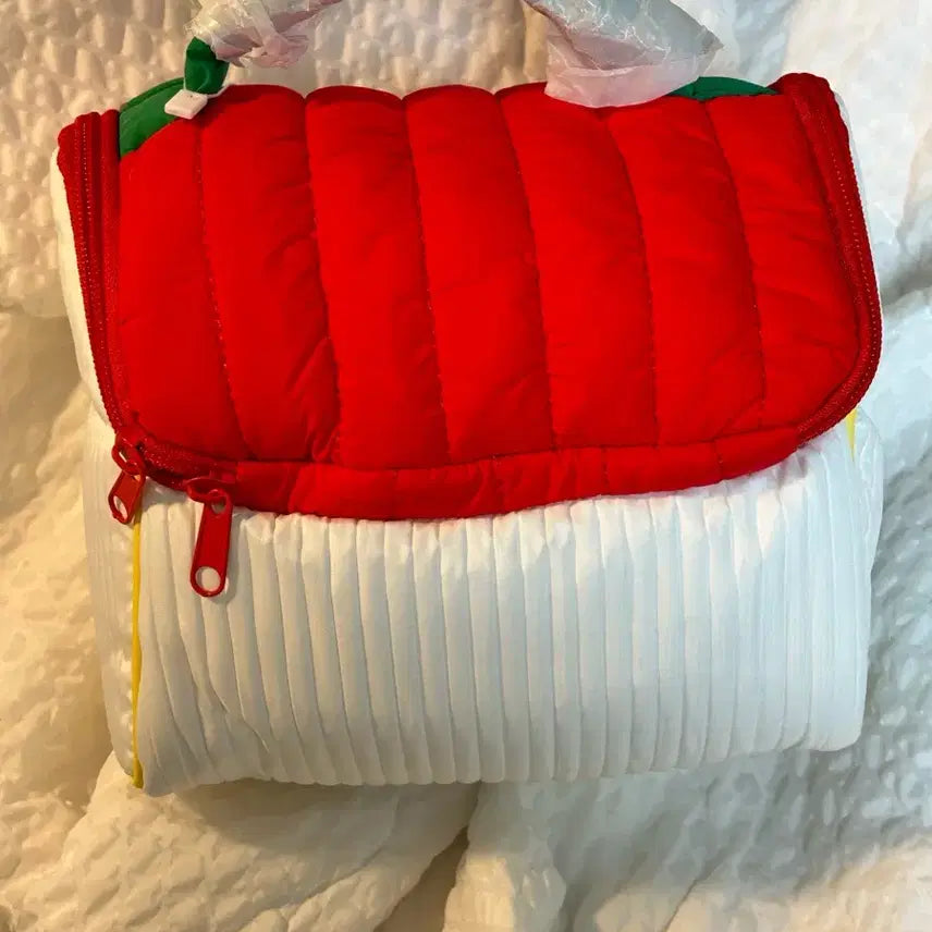 [BUNJANG] Sanrio Hello Kitty Large Quilted Puffer Pouch Bag / 택0, 새상품) 산리오 헬로키티 대용량 퀄팅 패딩 파우치 백