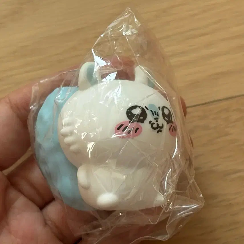 [BUNJANG] Chiikawa Momonga Figure / 치이카와 모몽가 피규어