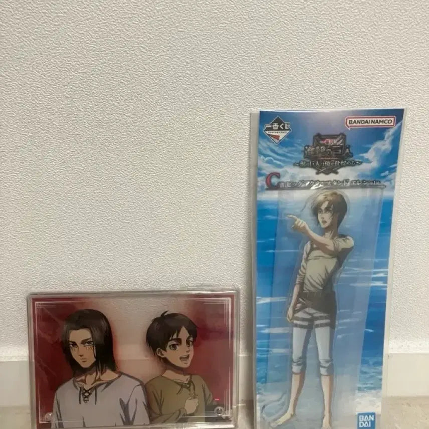 [BUNJANG] Attack on Titan Acrylic Standee / 진격의 거인 아크릴 스탠드 굿즈