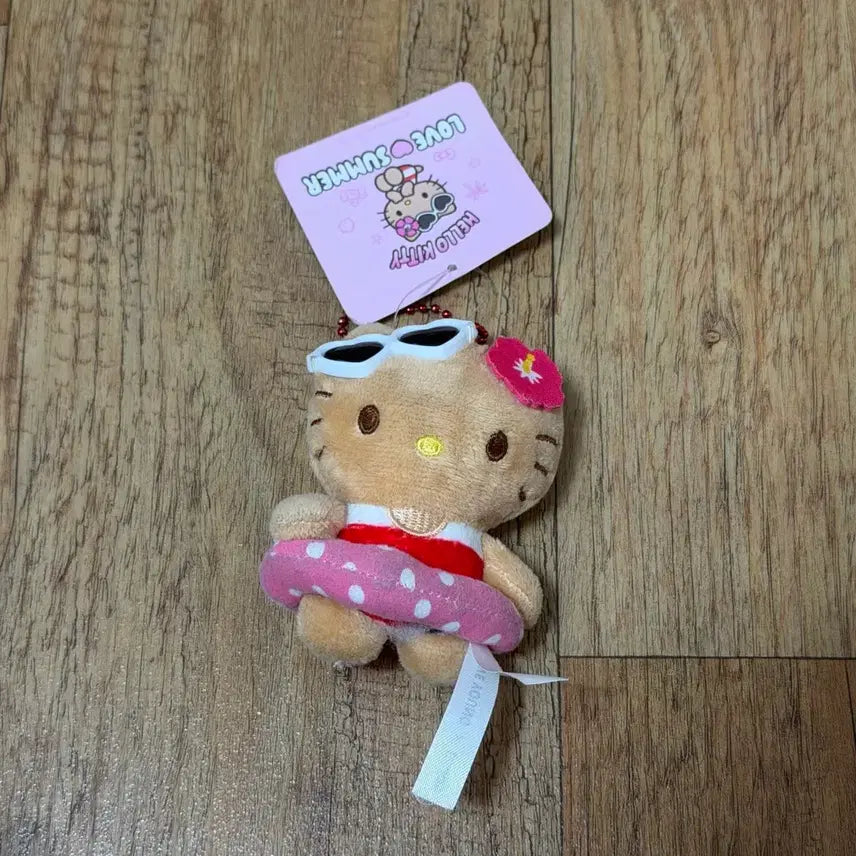 [BUNJANG] Olive Young Hello Kitty Summer Keyring / 올리브영 헬로키티 인형 썸머 키링