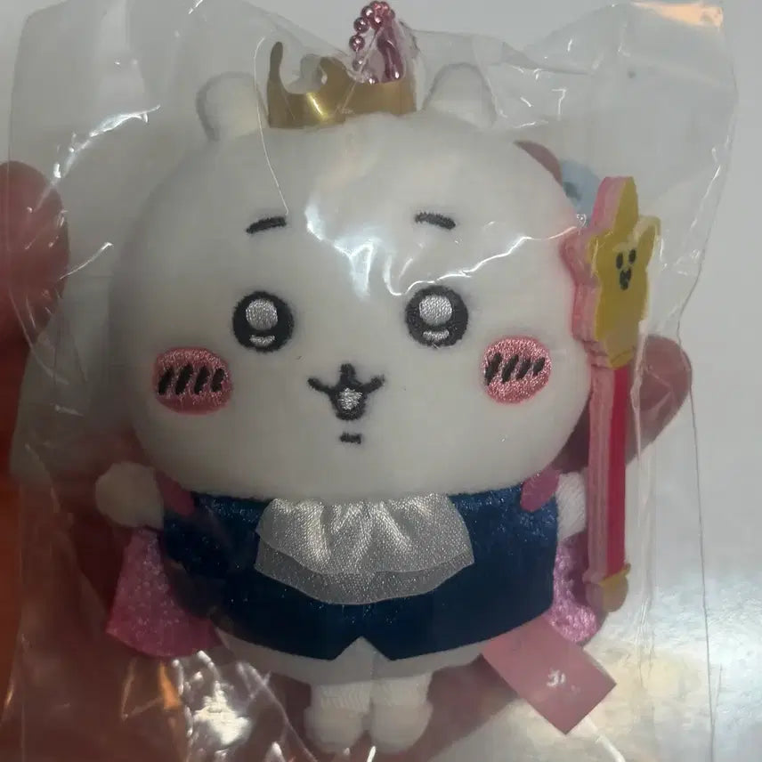 [BUNJANG] Chiikawa Birthday Mascot (Chiikawa) / 치이카와 버~스데이 마스코트 (치이카와)