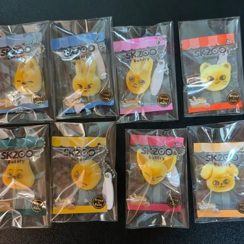 [BUNJANG] SKIZOO Bakery Keychain 8-Piece Bundle Set / 스키주 베이커리 키링 8종 일괄 세트