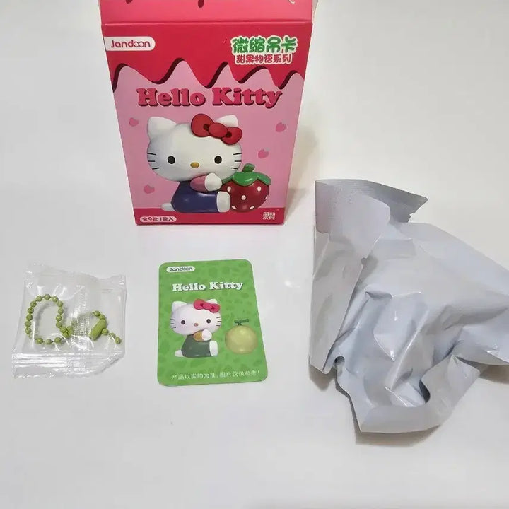 [BUNJANG] TOP TOY Hello Kitty Fruit Figure Keyring (New) / (새상품) 탑토이 헬로키티 과일 피규어 키링