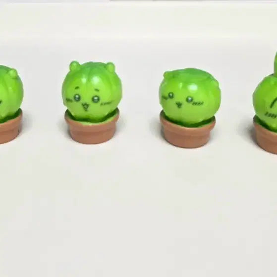 [BUNJANG] Chiikawa Mini Cactus Figure Bundle Set / 치이카와 미니선인장 피규어 6개 일괄