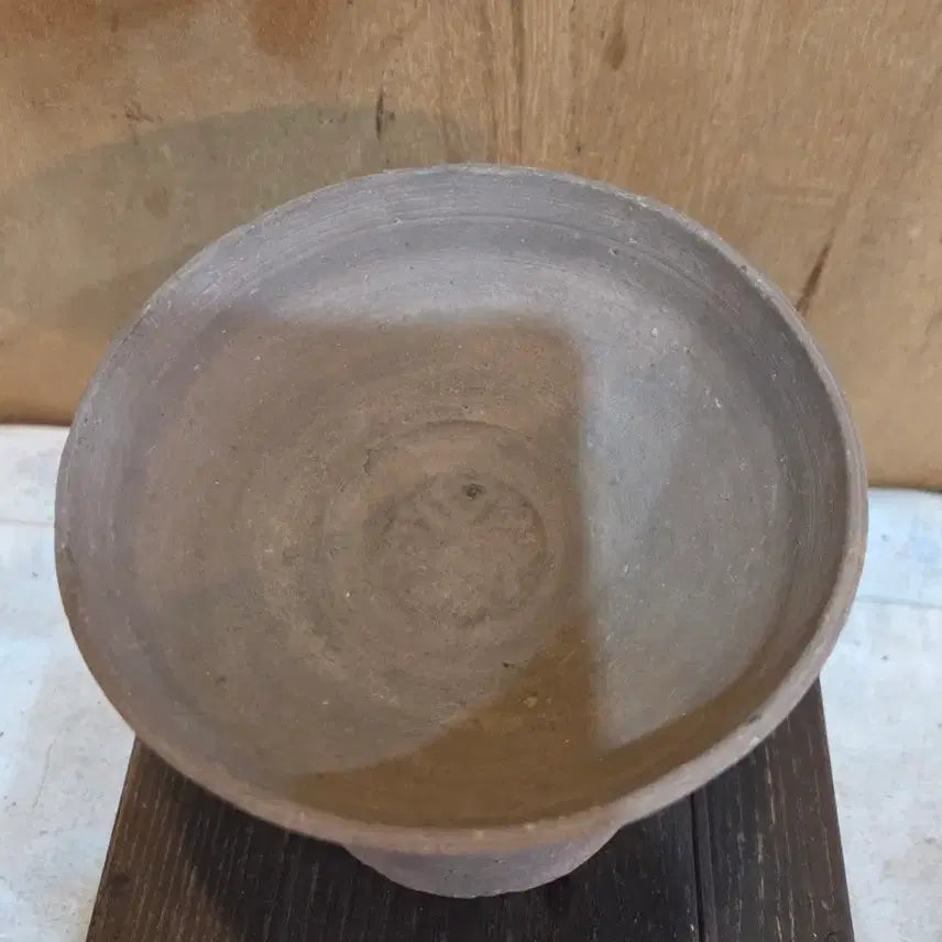 [BUNJANG] 1200 Year Old Three Kingdoms Period Earthenware Goblet / 1200년 삼국시대 토기 고배  / 굽다리 잔
