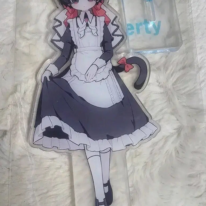 [BUNJANG] Haecho Maid Kim Sol-eum Acrylic Stand / 원가이하양도) 괴담출근 괴출 해초님 ㅎㅊ님 메이드 김솔음 아크릴 스탠드 판매합니다